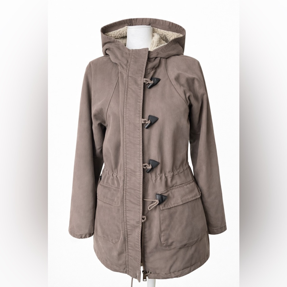 Obey Sherpa 3/4 lightweight jacket